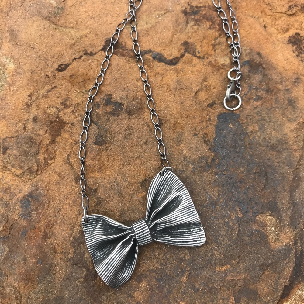 NEW mid length necklace